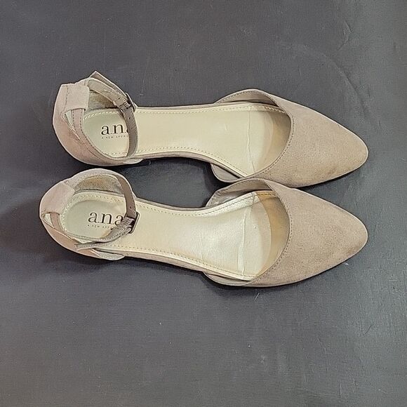 A.N.A A NEW APPROACH POINTED TOE ADJUSTABLE BUCKLE STRAP FLAT SHOE - Picture 5 of 13